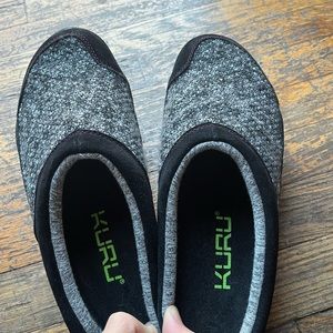 KURU Slippers, W11